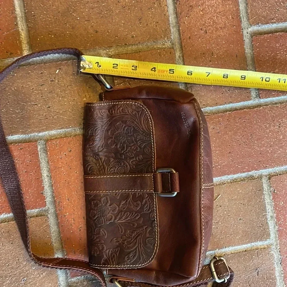 Jack George Voyager Brown Leather Saddle Bag Crossbody Purse‎